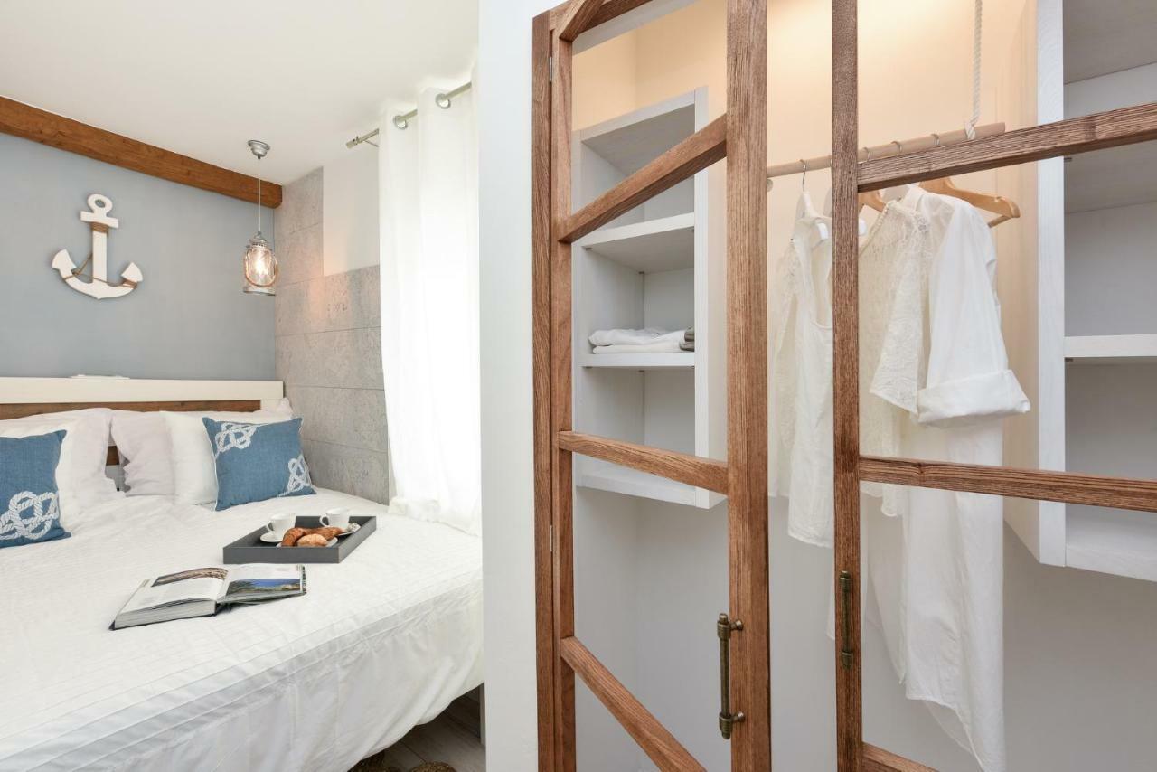 Nemo Apartment